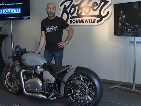  Krugger transforme la Triumph Bobber.