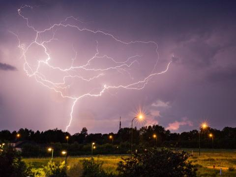 Orages et précipitations abondantes localisées ce mardi soir
