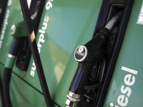 Le diesel plus cher à la pompe jeudi
