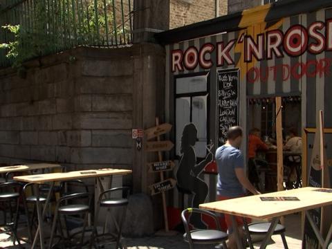 Une nouvelle terrasse dans le carré pour soutenir le Rock'n'Roses