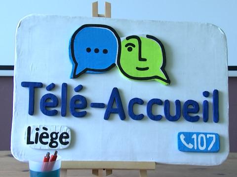 Rompre avec la solitude des fêtes de fin d’années avec un service d’écoute 