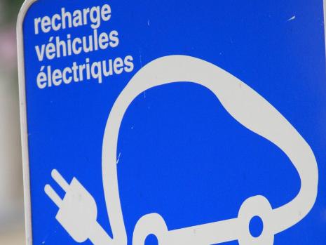 Seraing : deux bornes de rechargement accessibles gratuitement pour les citoyens  