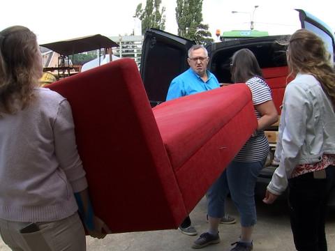 Amay: transport de dons par les chauffeurs du cœur