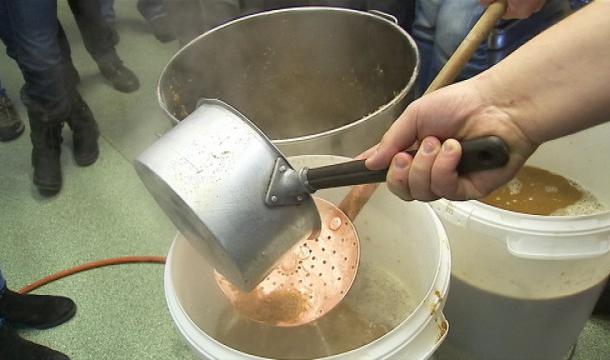Apprendre à fabriquer sa bière à l'Avouerie d'Anthisnes