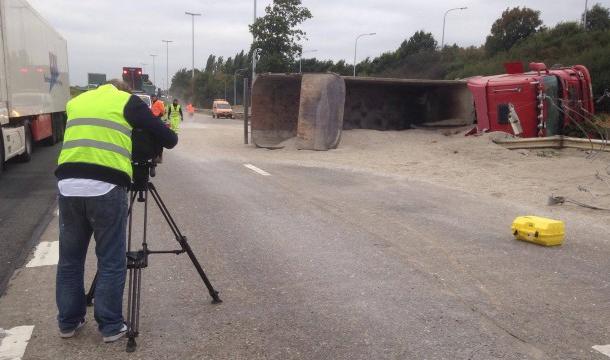 Les images de l'accident sur l'autouroute E40 à Hognoul 