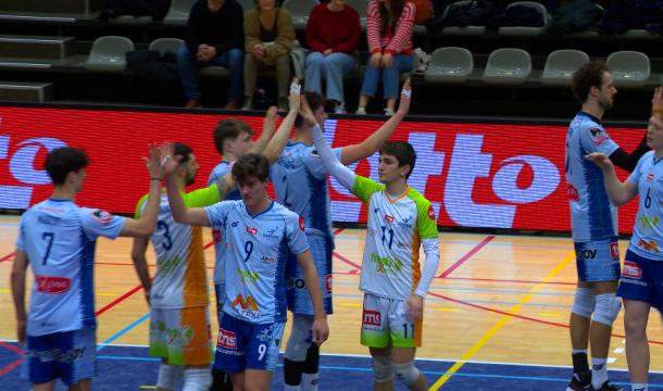 Battu à Louvain (3-0), Waremme Volley n'a plus son sort entre les mains