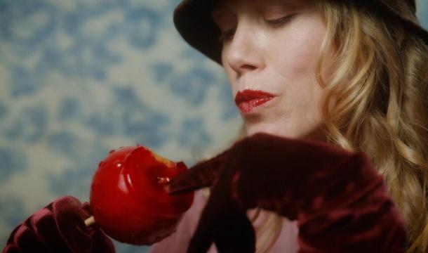 Bientôt sur la scène des Francofolies, Olive nous présente "L'ère de rien" son premier EP 