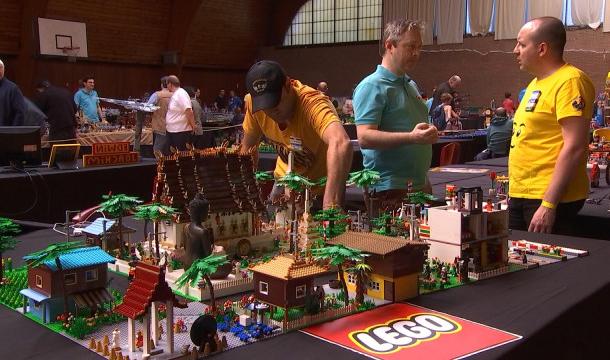 Brick Mania : créer des univers en briques Lego 