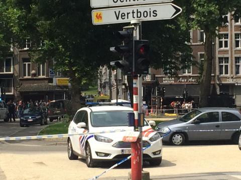 Coups de feu boulevard d’Avroy.  Plusieurs morts