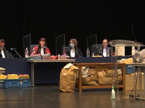 Cour d'assises délocalisée au Palais des Congrès