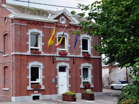 Covid-19: les communes adaptent leurs services