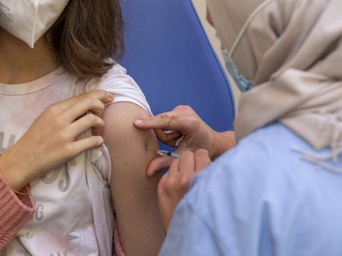 Covid : la vaccination des enfants en Wallonie reportée d'une semaine