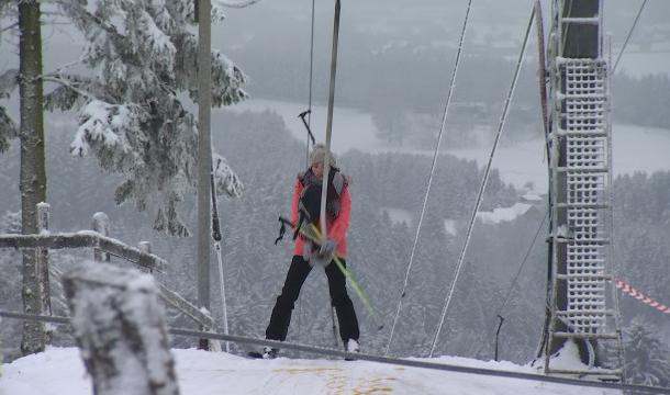Fermeture de toutes les pistes de ski lundi en province de Liège