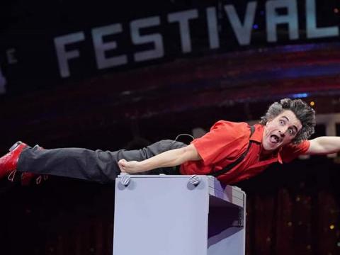 Elastic, le clown liégeois, primé à Monte-Carlo !
