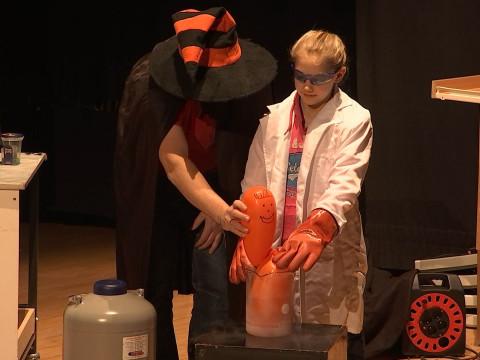 Époustousciences: apprendre la science en s'amusant