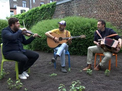 Folk Nevermind revisite Nirvana au son du violon et de l'accordéon