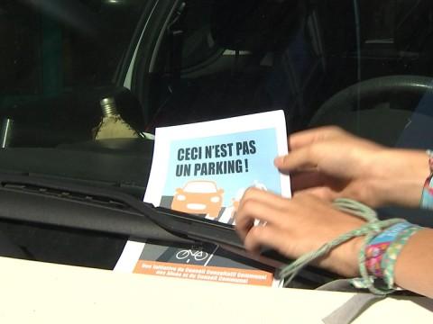 Huy : seniors et enfants ensemble contre le stationnement sur les trottoirs