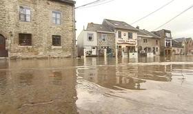 Hamoir : l'Ourthe déborde