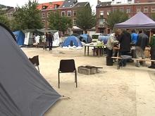 Les Indignés campent toujours sur la Place St Léonard.