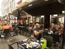 Place du marché : uniformisation des terrasses ?