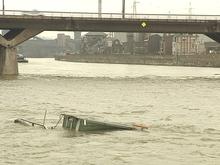 Ougrée : après un an la péniche coulée n'est toujours pas renflouée