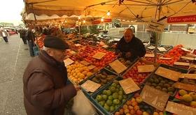 Le marché de Herstal a repris ses droits sur la Place Jaurès