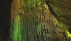Les grottes de Remouchamps font recette