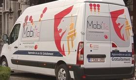 Mobi'TIC pour intégrer les seniors dans le monde des technologies numériques