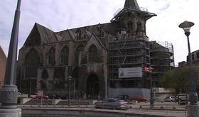 La collégiale Sainte-Croix interdite d'accès