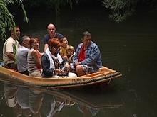 La Mehaigne se visite en barque ce week-end.
