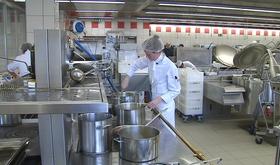 Hôpital du bois de l'Abbaye : les cuisines primées par Gault et Millau