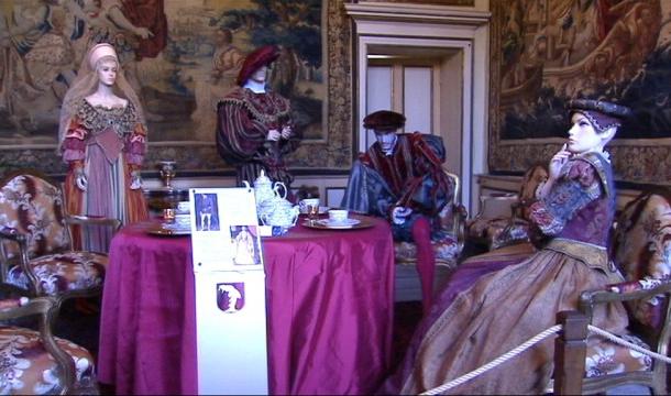La mode à travers les siècles : une expo à voir au château de Modave 