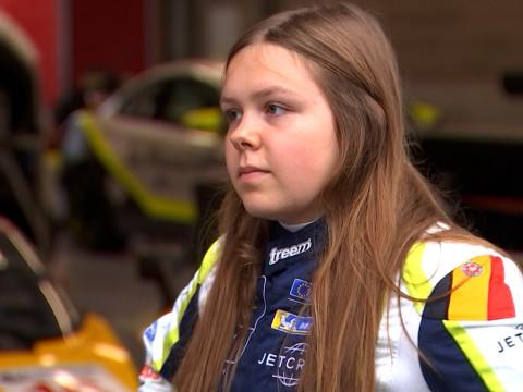 La pilote Liégeoise Clémence Rouceau poursuit sa fulgurante progression