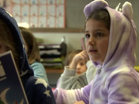 Les écoliers en pyjama par solidarité avec les enfants hospitalisés
