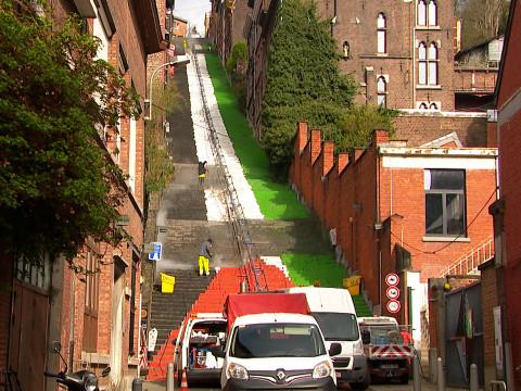 Les escaliers de Bueren repeints aux couleurs du drapeau palestinien