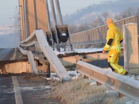 Lixhe : probable réouverture du pont ce mardi 22 janvier