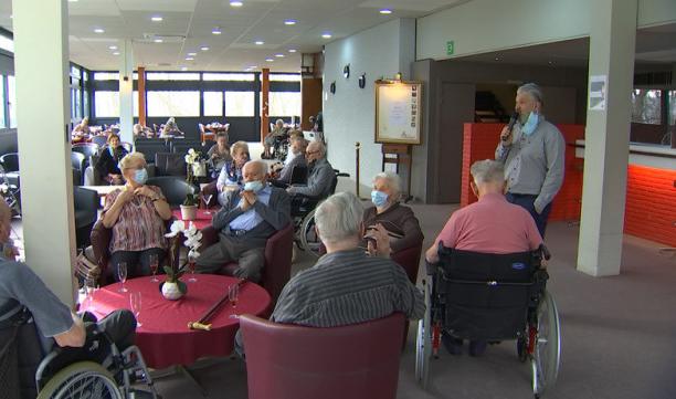 Maisons de repos : assouplissement des mesures covid