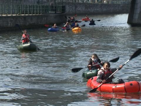 Le packrafting, nouvelle aventure fluviale à Liège !