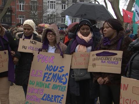 Plusieurs centaines de personnes à la 3e édition de la cycloparade féministe à Liège