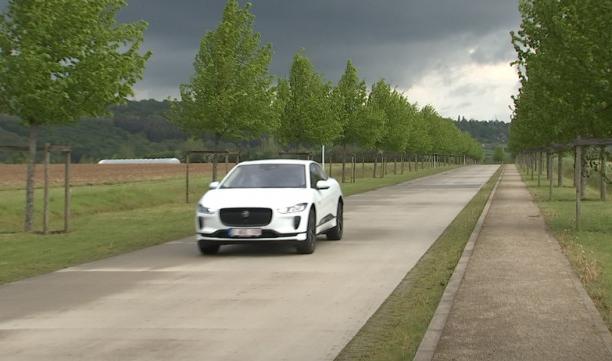Premier rallye touristique premium 100% électrique