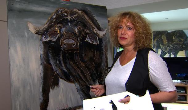 Retour aux sources africaines avec la peintre animalière Sonia Sibiet, une expo à la galerie Lierhmann