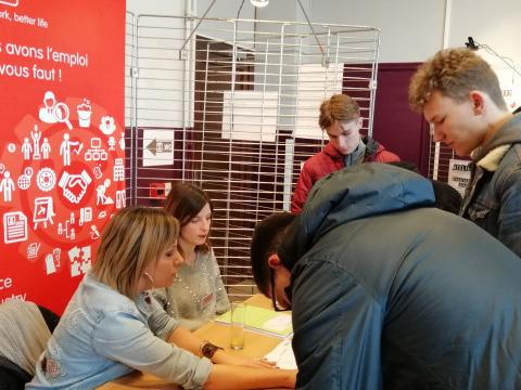 Salon du job d'étudiant: à vos CV, prêts, trouvez! 