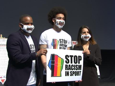 Les Witsel appellent à mettre hors-jeu le racisme