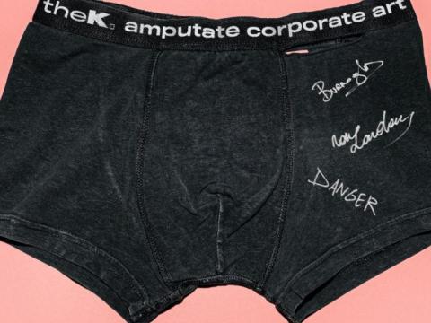 The K. : Amputate corporate art 