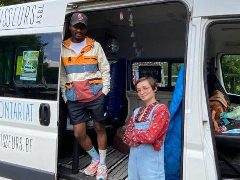 Un bus pour donner la parole aux jeunes ! 