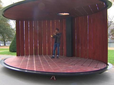 Un kiosque artistique mobile et équitable 