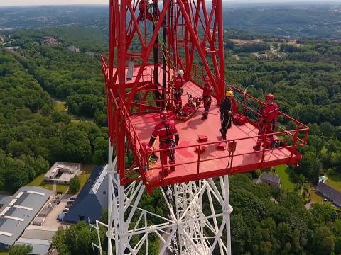 Des pompiers à 140 mètres de haut au Sart-Tilman pour un exercice