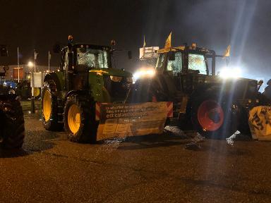 Villers-le-Bouillet : action des jeunes agriculteurs