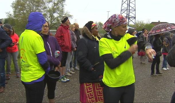 Vottem : humans welcome par solidarité avec les migrants 