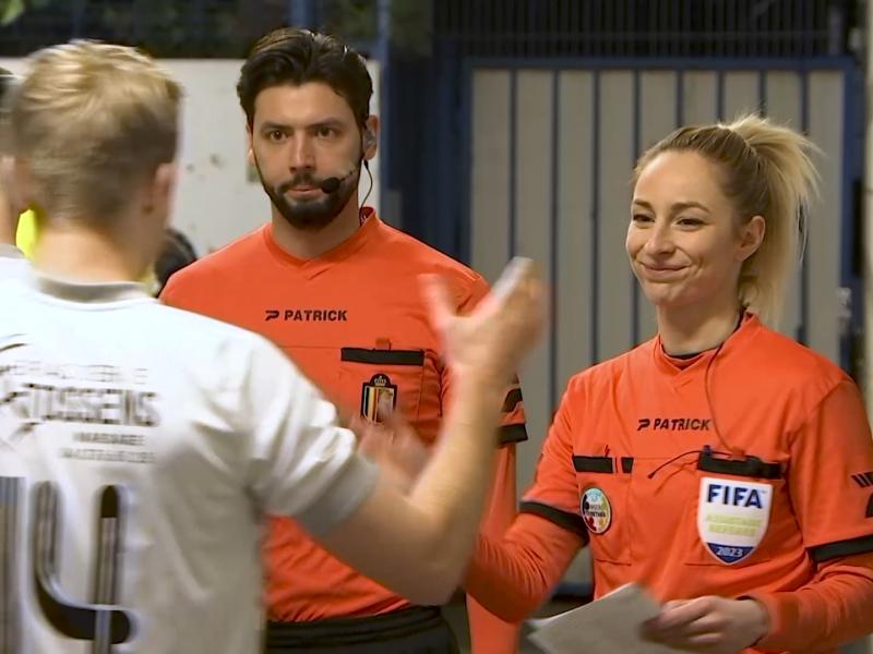 Notre collègue Mélissa Lejear a reçu son badge FIFA 2025
